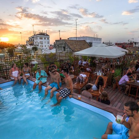 Joy Plaza De Armas Hostel Seville Luaran gambar