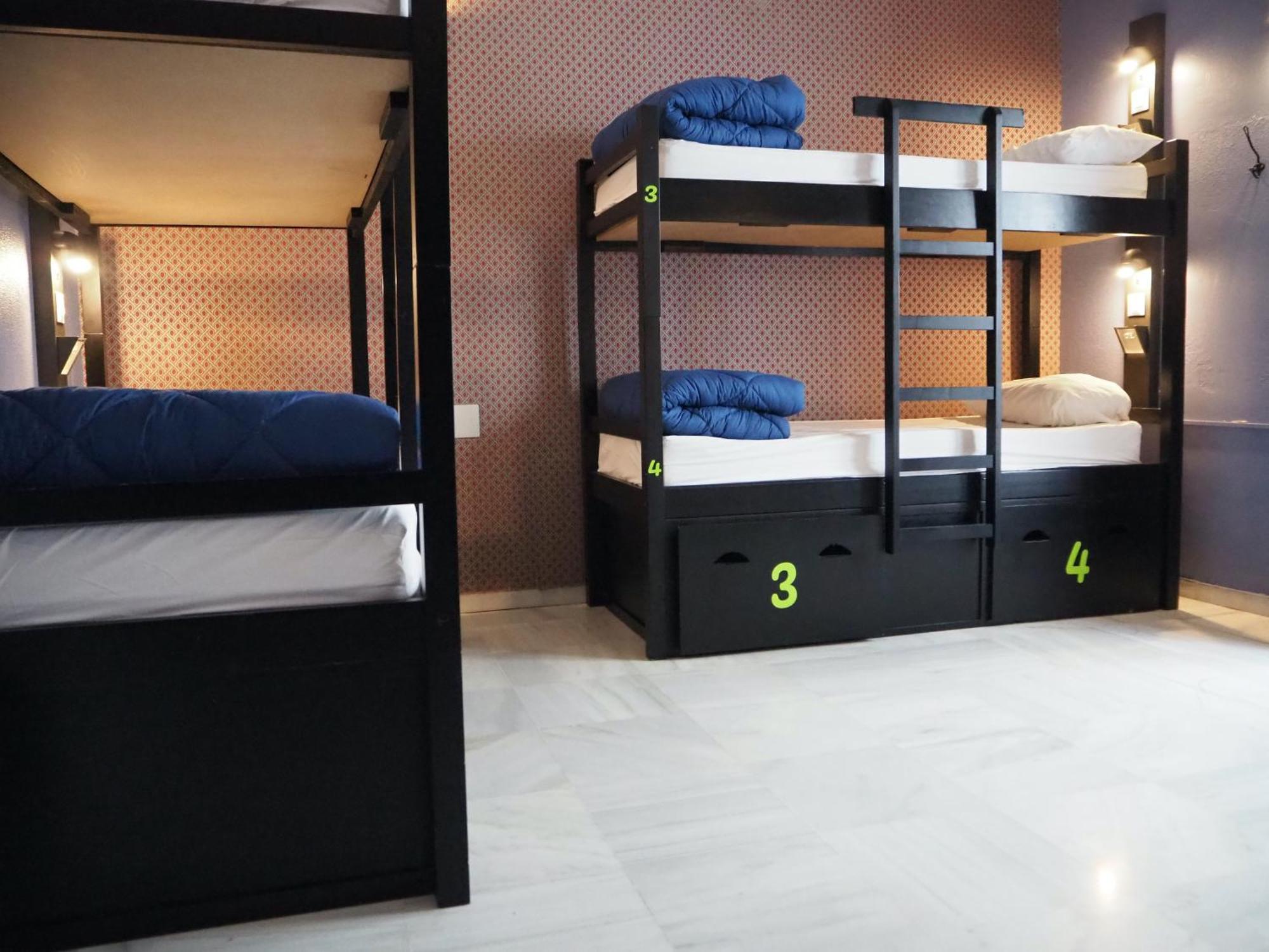 Joy Plaza De Armas Hostel Seville Bilik gambar