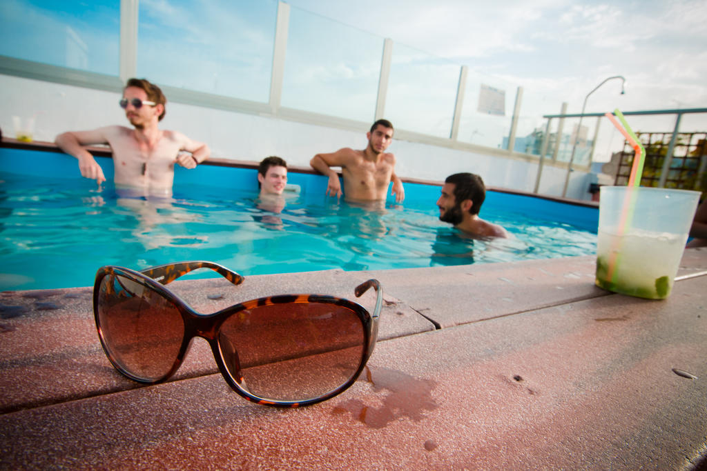 Joy Plaza De Armas Hostel Seville Luaran gambar