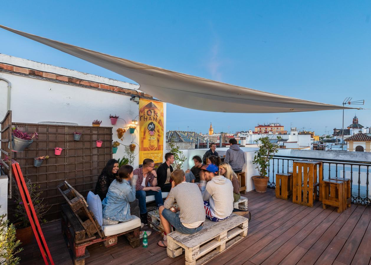 Joy Plaza De Armas Hostel Seville Luaran gambar