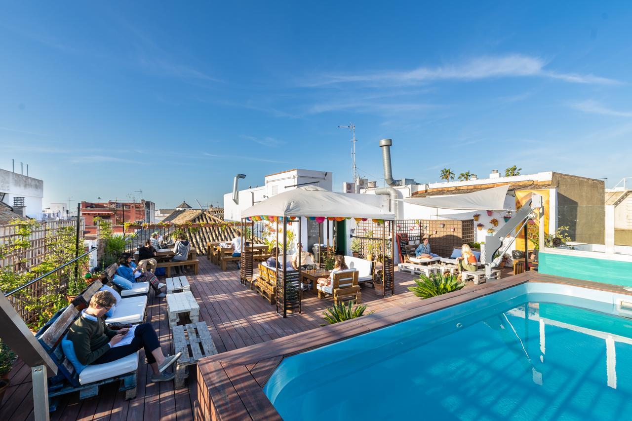 Joy Plaza De Armas Hostel Seville Luaran gambar
